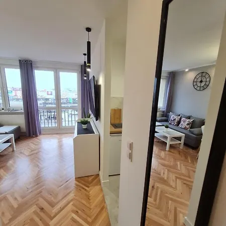 Glowna Apartment